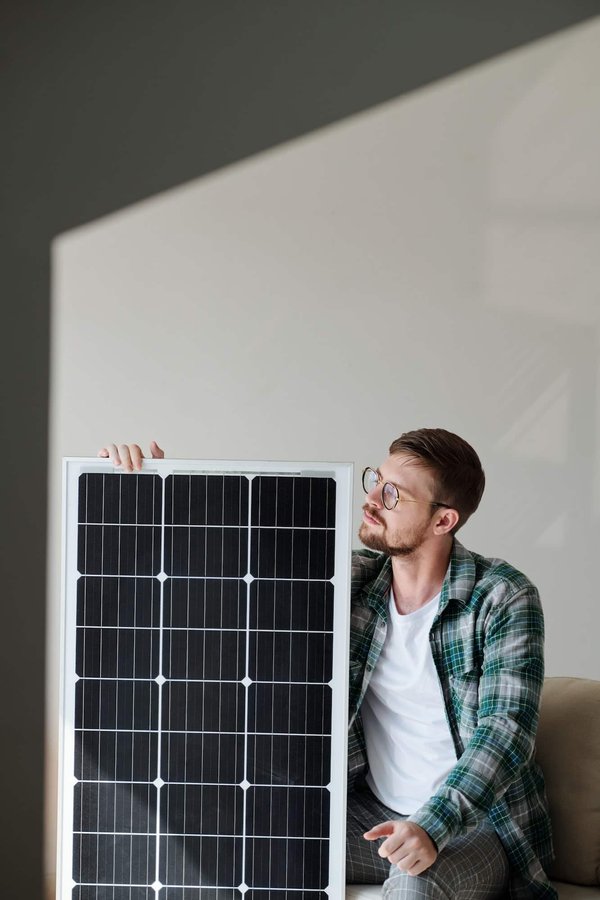 Panneaux solaires plug and play : découvrez ce concept et ses avantages